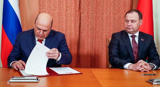 Премьер-министр РФ М. Мишустин принимает участие в заседании Совета Министров Союзного государства