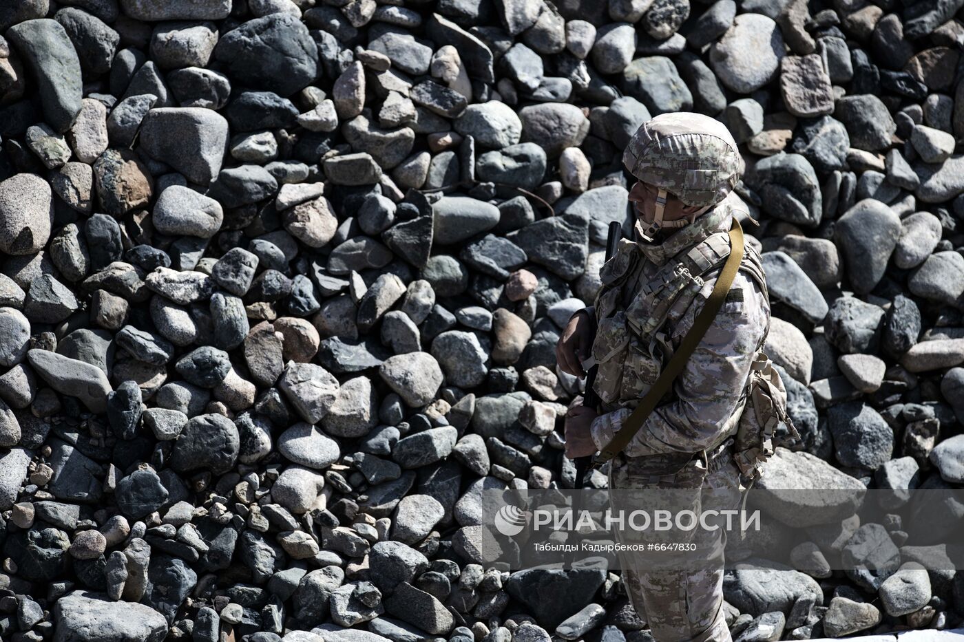 Военные учения ОДКБ "Рубеж-2021" в Киргизии