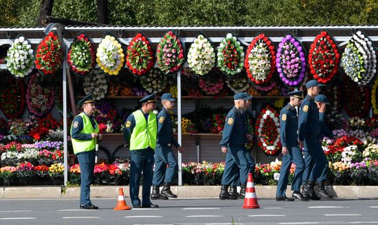 Похороны погибшего главы МЧС Е. Зиничева в Санкт-Петербурге