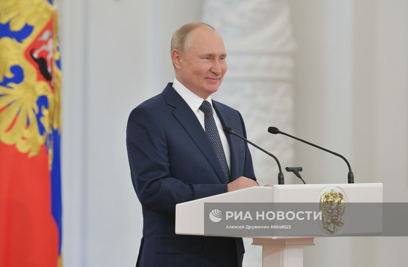 Президент РФ В. Путин встретился в Кремле с победителями и призёрами Игр XXXII Олимпиады в Токио