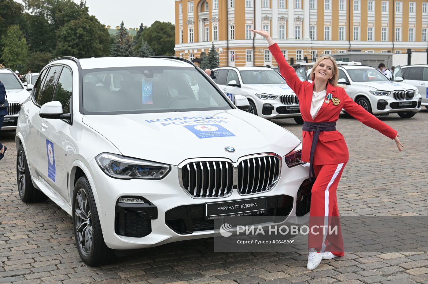 Вручение ключей от автомобилей победителям летней Олимпиады-2020 в Токио |  РИА Новости Медиабанк