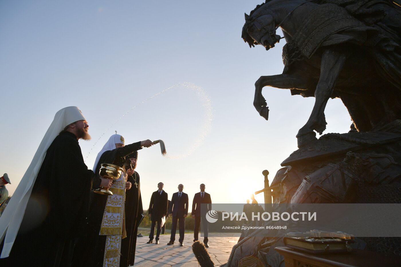 Рабочая поездка президента РФ В. Путина в Псковскую область