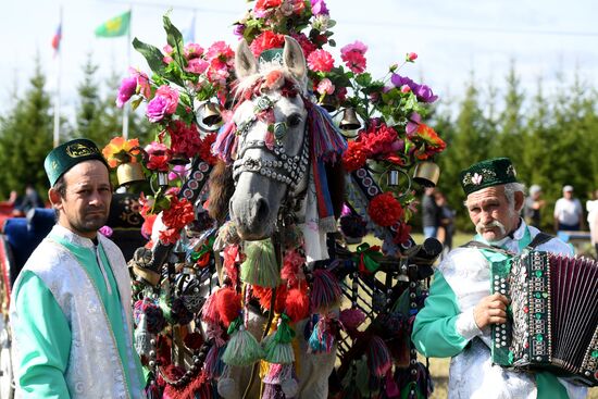Конно-спортивный праздник "День коня"