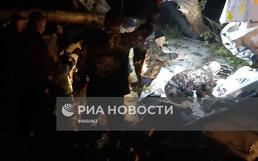 Жёсткая посадка самолёта L-410 в Иркутской области