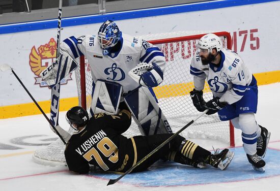 Хоккей. КХЛ. Матч "Адмирал" - "Динамо" (Москва)