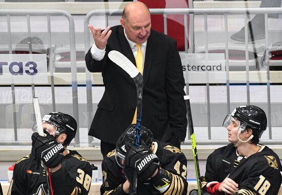 Хоккей. КХЛ. Матч "Адмирал" - "Динамо" (Москва)