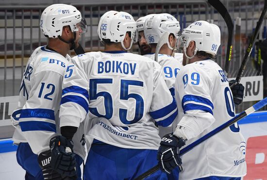 Хоккей. КХЛ. Матч "Адмирал" - "Динамо" (Москва)