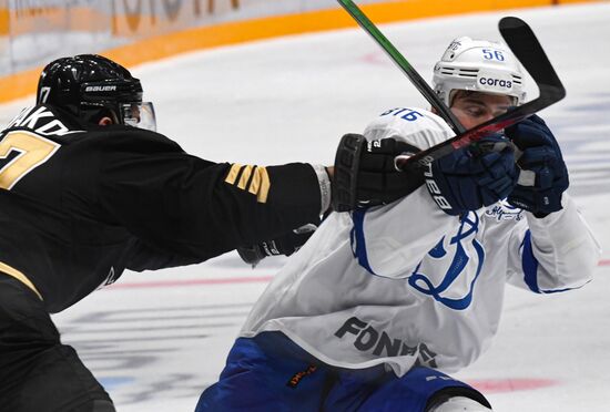 Хоккей. КХЛ. Матч "Адмирал" - "Динамо" (Москва)