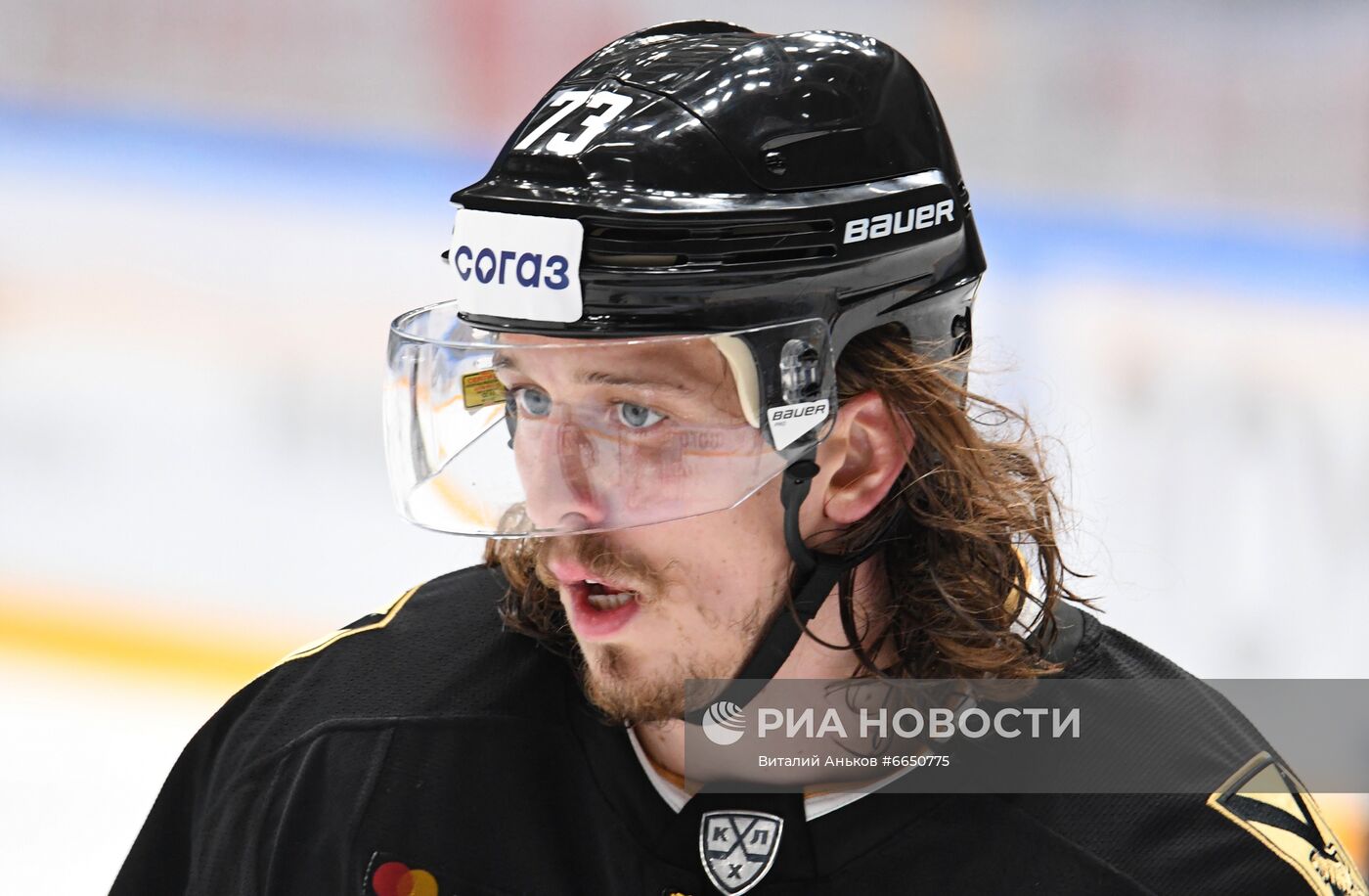 Хоккей. КХЛ. Матч "Адмирал" - "Динамо" (Москва)