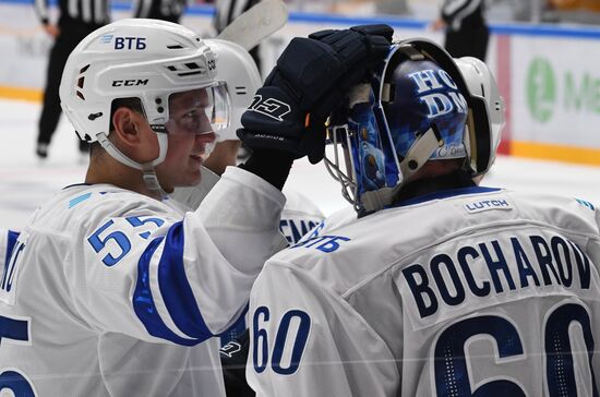 Хоккей. КХЛ. Матч "Адмирал" - "Динамо" (Москва)