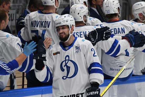 Хоккей. КХЛ. Матч "Адмирал" - "Динамо" (Москва)