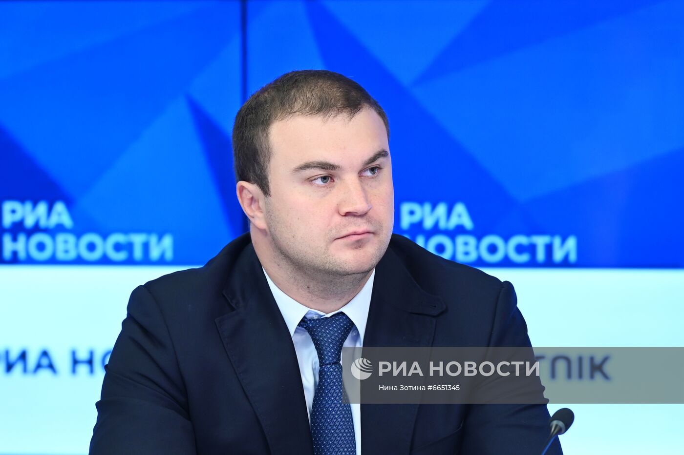 Онлайн-конференция, посвященная завершению проекта "Взлетная полоса для молодых профессионалов"