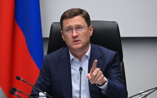 Совещание по социально-экономическому развитию СКФО