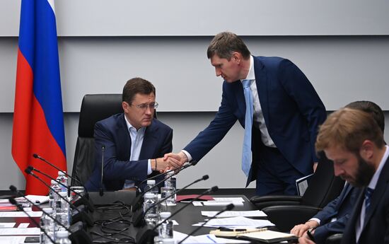 Совещание по социально-экономическому развитию СКФО