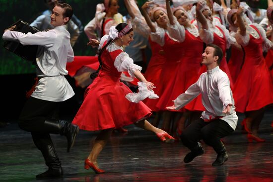 Открытие 85-го концертного сезона Балета Игоря Моисеева