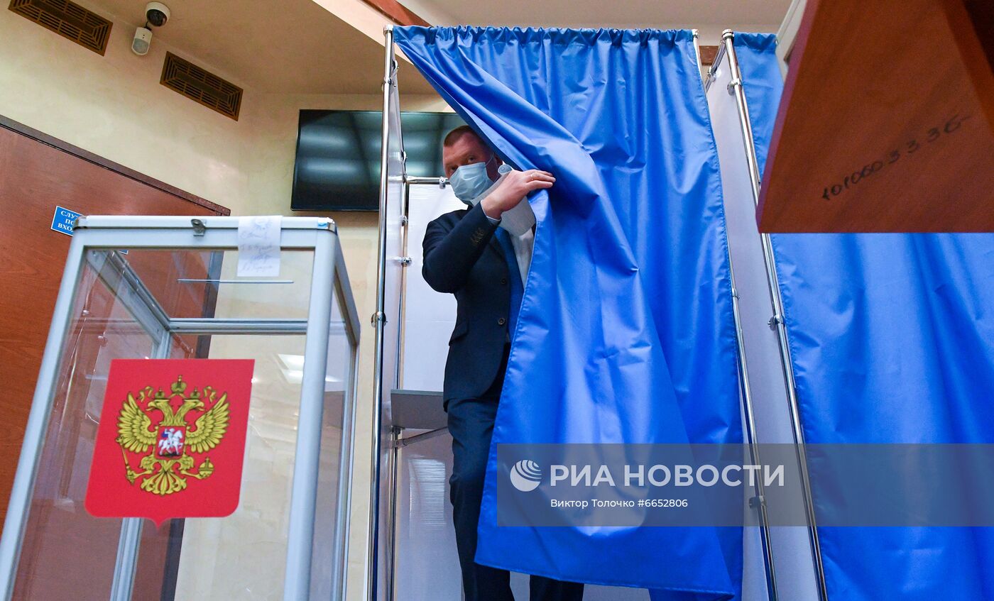 Голосование на выборах в Госдуму РФ в Белоруссии