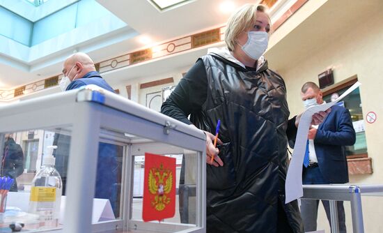 Голосование на выборах в Госдуму РФ в Белоруссии