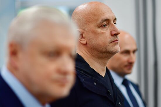 Открытие информационного штаба по освещению хода голосования партии "Справедливая Россия - За Правду"