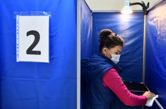 В России стартовали выборы депутатов Госдумы, законодательных органов и глав субъектов федерации