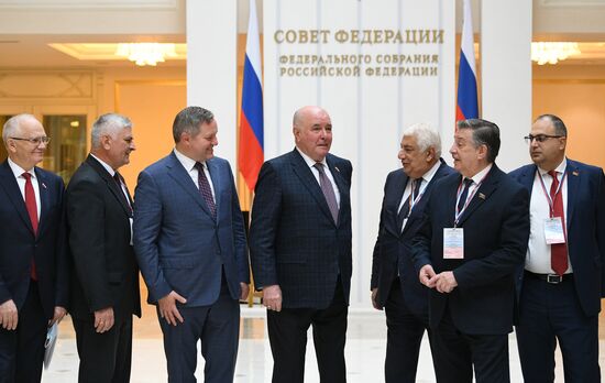 Встреча в Совете Федерации с иностранными наблюдателями на выборах 