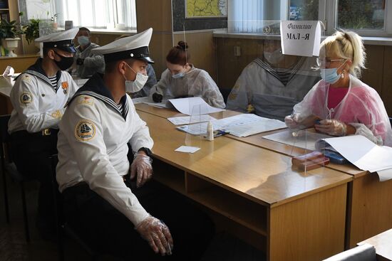 Выборы депутатов Госдумы, законодательных органов и глав субъектов федерации в России