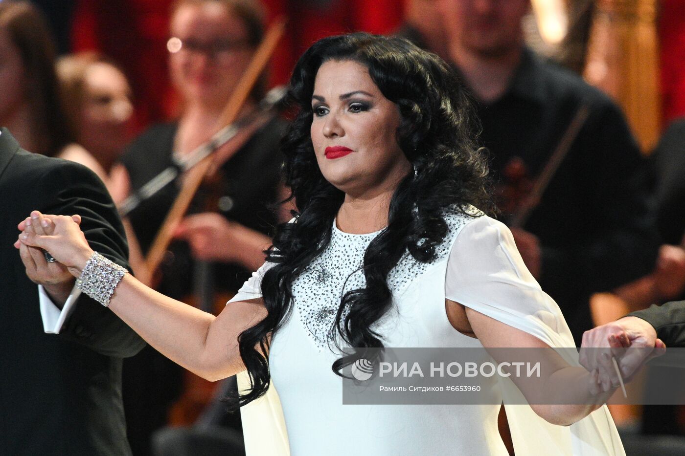 Гала-концерт в честь 50-летия А. Нетребко