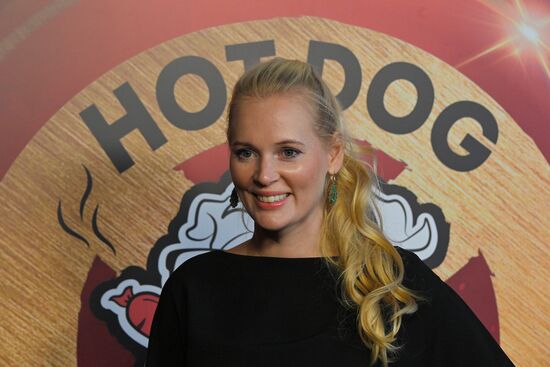 Открытие сети ресторанов Гарика Харламова "Hot Dog Bulldog"