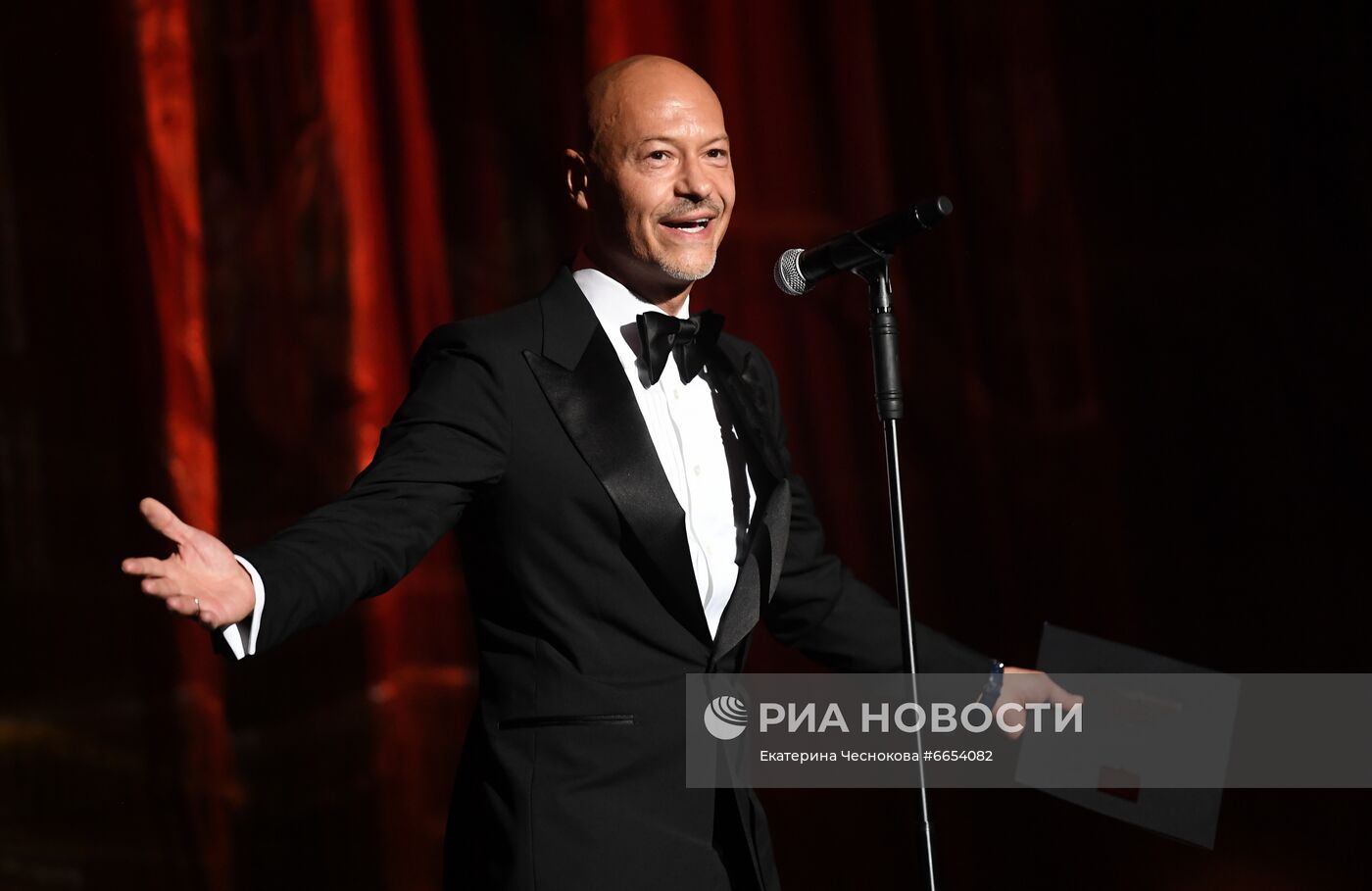 Церемония открытия фестиваля российского кино "Кинотавр"