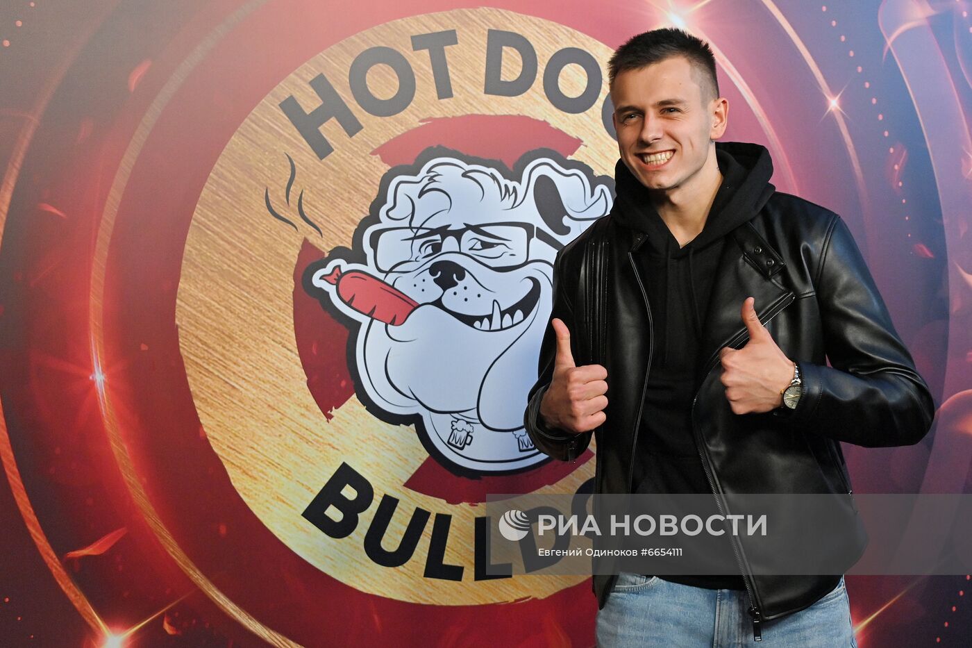 Открытие сети ресторанов Гарика Харламова "Hot Dog Bulldog"