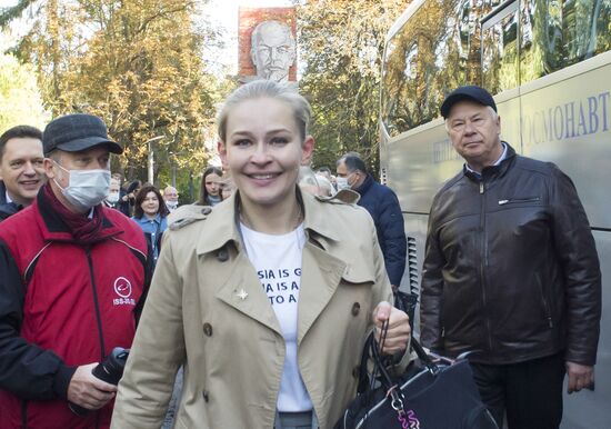 На Байконур прибыли экипажи корабля "Союз МС-19"