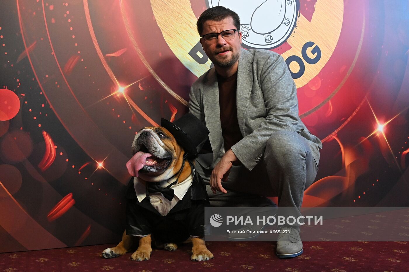 Открытие сети ресторанов Гарика Харламова "Hot Dog Bulldog"