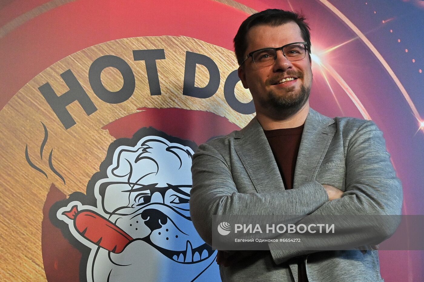 Открытие сети ресторанов Гарика Харламова "Hot Dog Bulldog"