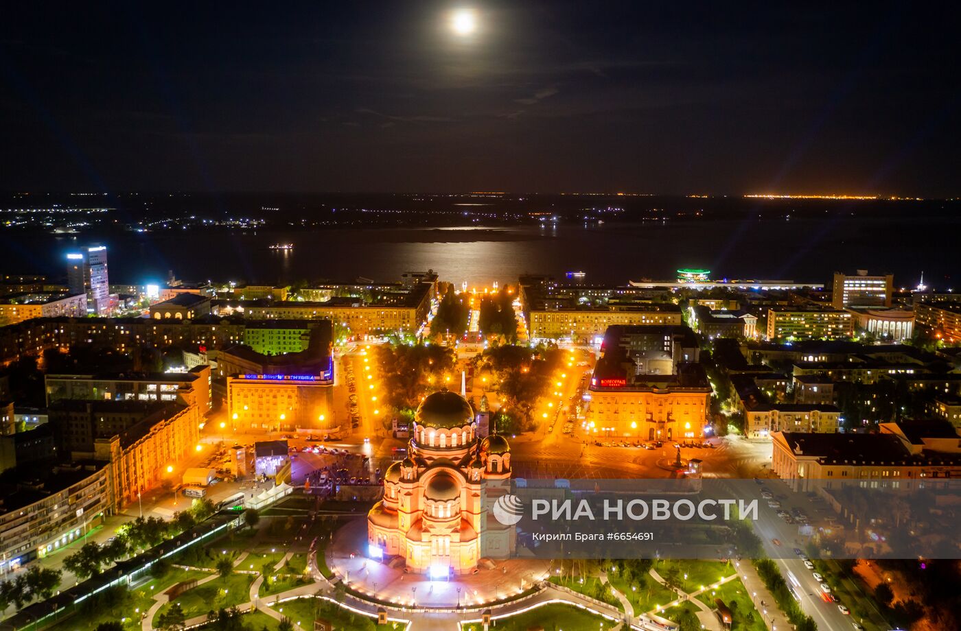 Открытие храма Александра Невского в Волгограде