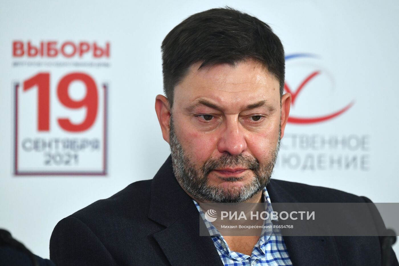 Работа ситуационного центра по наблюдению за выборами в Общественной палате РФ