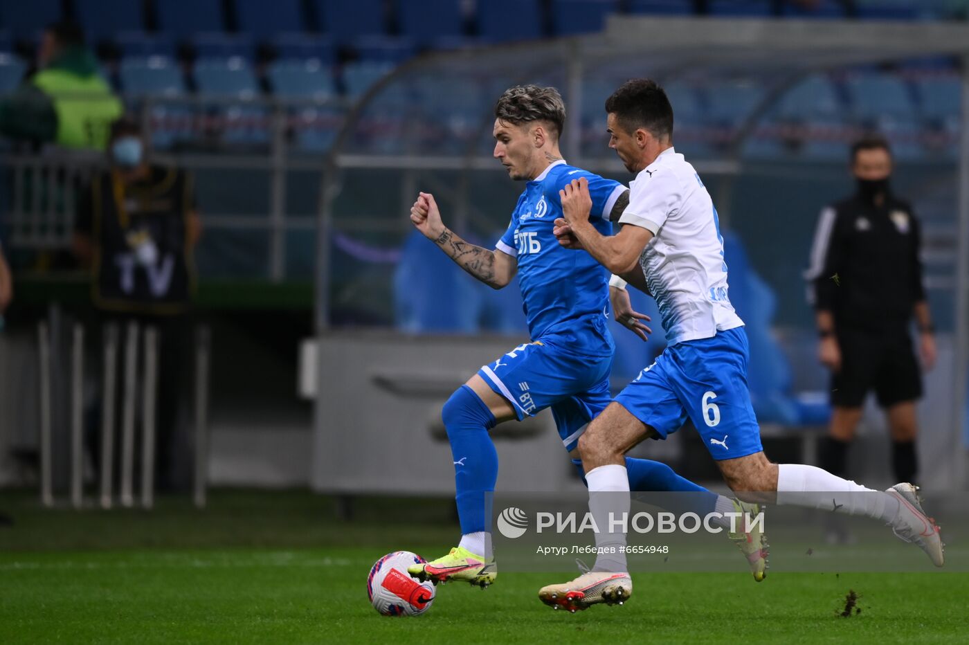 Футбол. РПЛ. Матч "Сочи" - "Динамо"