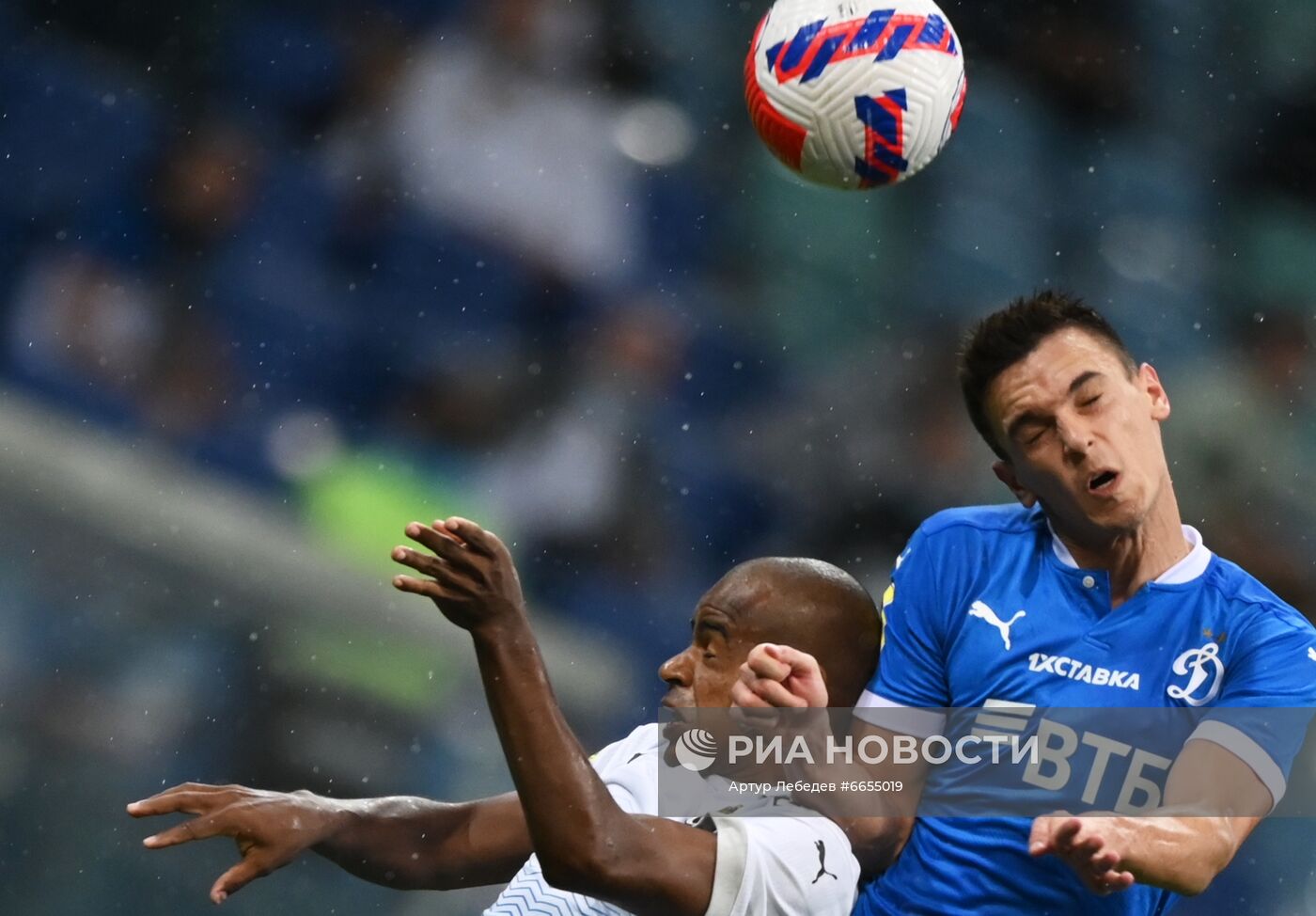 Футбол. РПЛ. Матч "Сочи" - "Динамо"