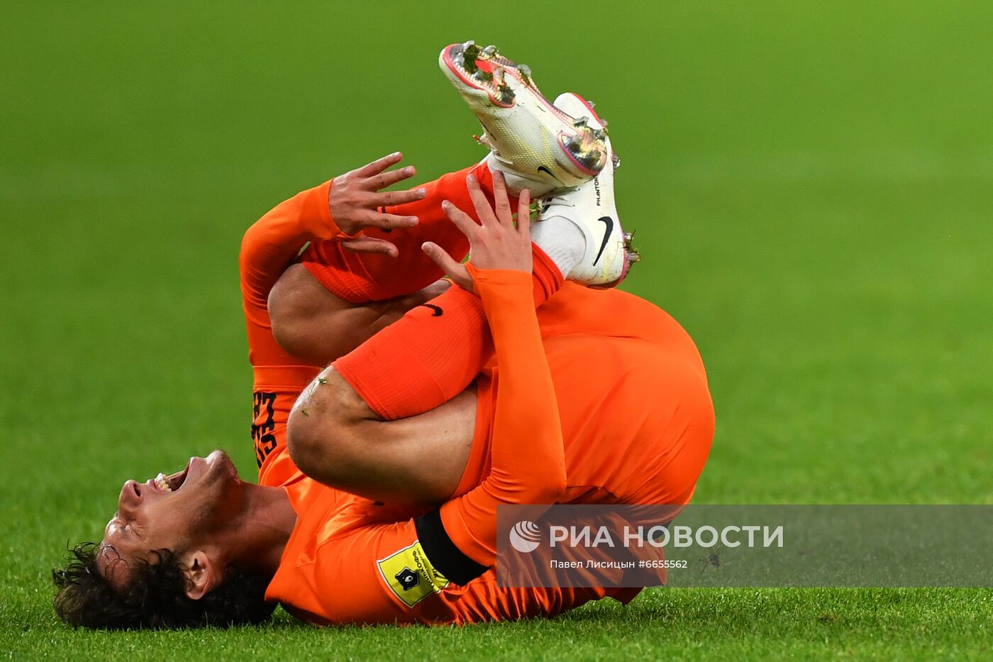 Футбол. РПЛ. Матч "Урал" - "Локомотив"