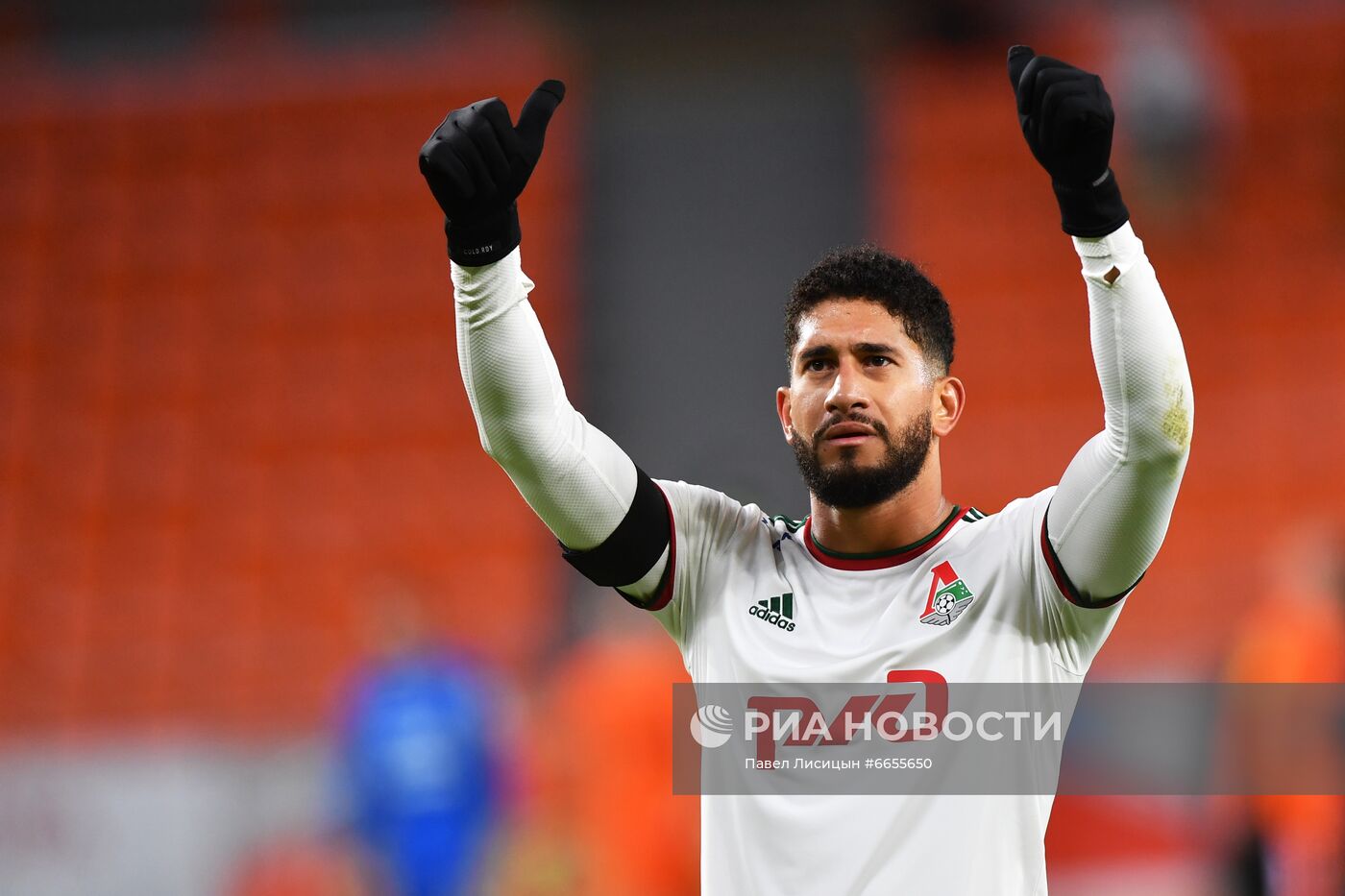 Футбол. РПЛ. Матч "Урал" - "Локомотив"