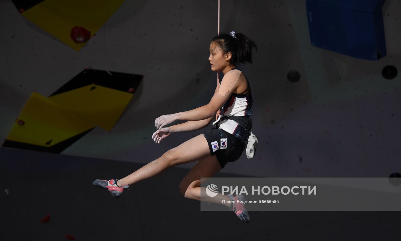 Скалолазание. Чемпионат мира. Лазание на трудность