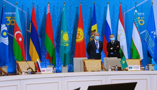 Рабочий визит генерального прокурора РФ И. Краснова в Казахстан