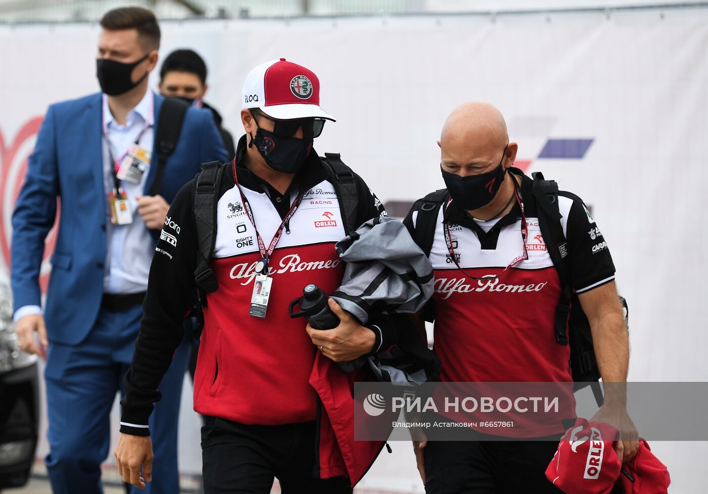 Автоспорт. Формула 1. Гран-при России. Свободные заезды. Первая сессия