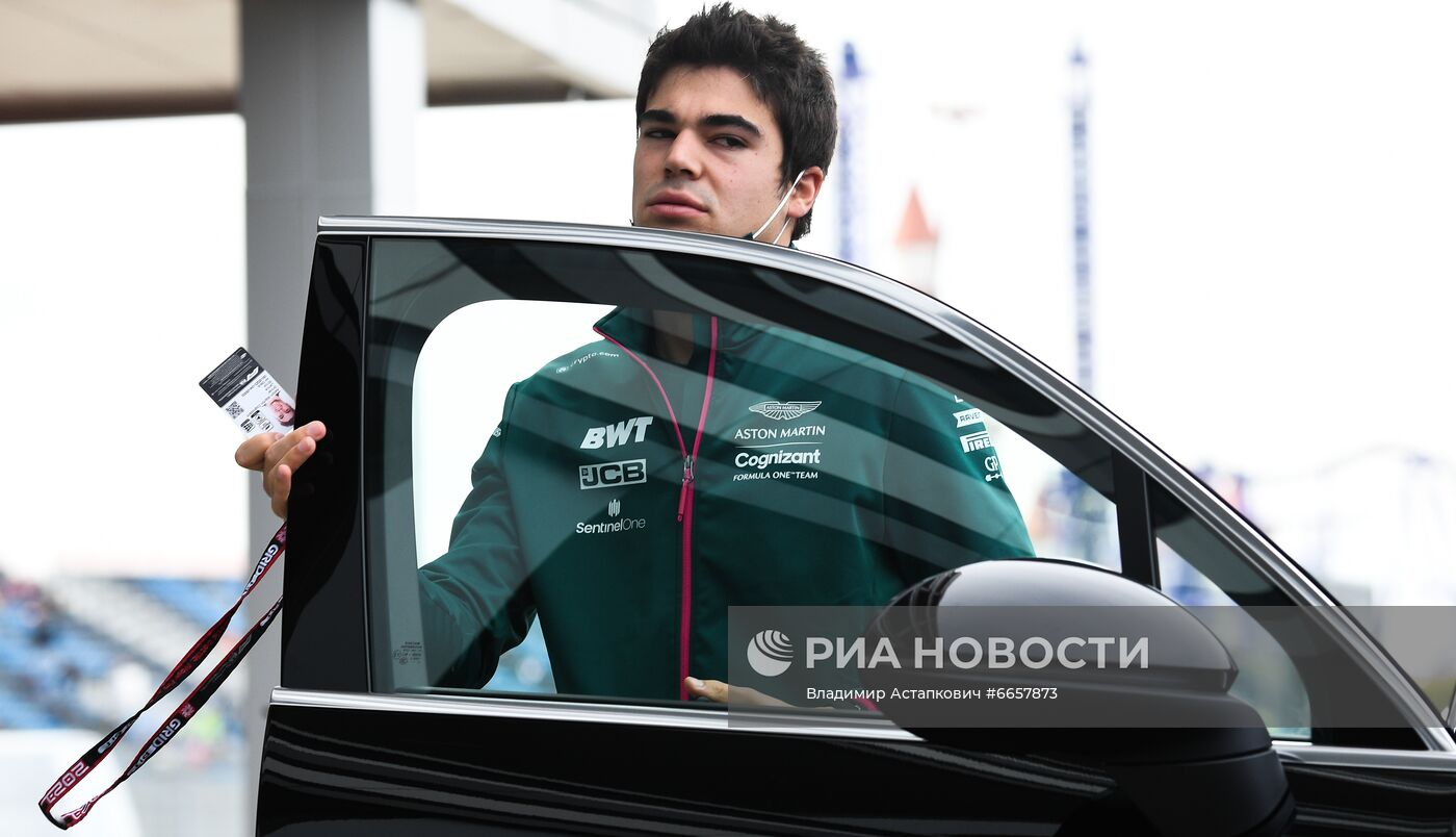 Автоспорт. Формула 1. Гран-при России. Свободные заезды. Первая сессия