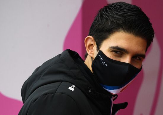 Автоспорт. Формула 1. Гран-при России. Свободные заезды. Первая сессия