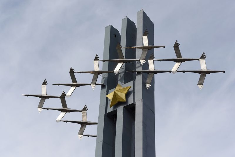 22 октября - Праздник белых журавлей