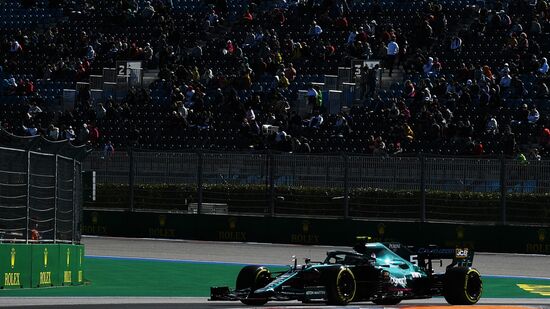 Автоспорт. Формула 1. Гран-при России. Свободные заезды. Первая сессия