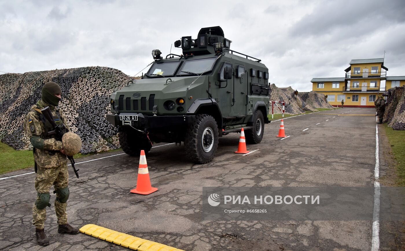 Учения Rapid Trident-2021 на Украине