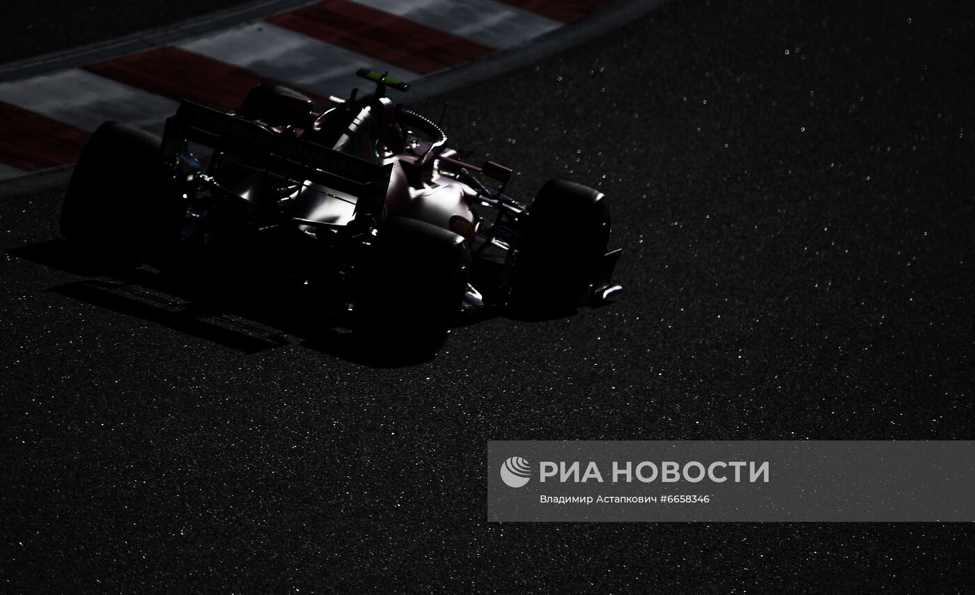 Автоспорт. Формула 1. Гран-при России. Свободные заезды. Вторая сессия