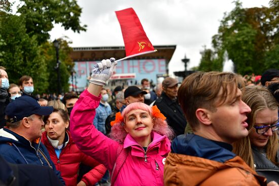 Несанкционированная акция за пересмотр итогов выборов в Госдуму