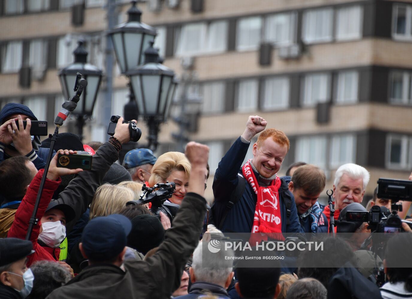 Несанкционированная акция за пересмотр итогов выборов в Госдуму