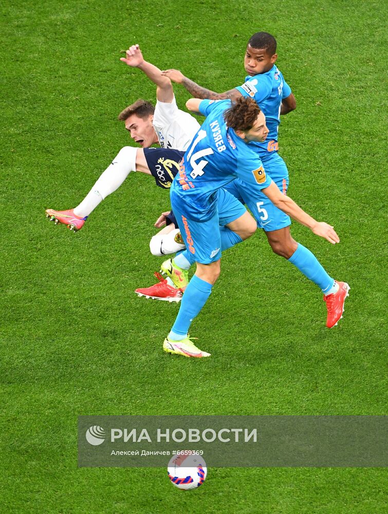 Футбол. РПЛ. Матч "Зенит" - "Крылья Советов"